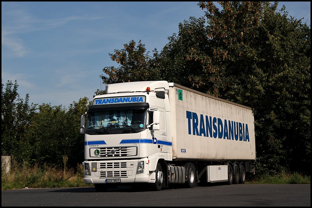 VOLVO FH 480PS Euro5 der tschechischen Niederlassung von TRANSDANUBIA. (Truckstop Geiselwind 29.07.2009)