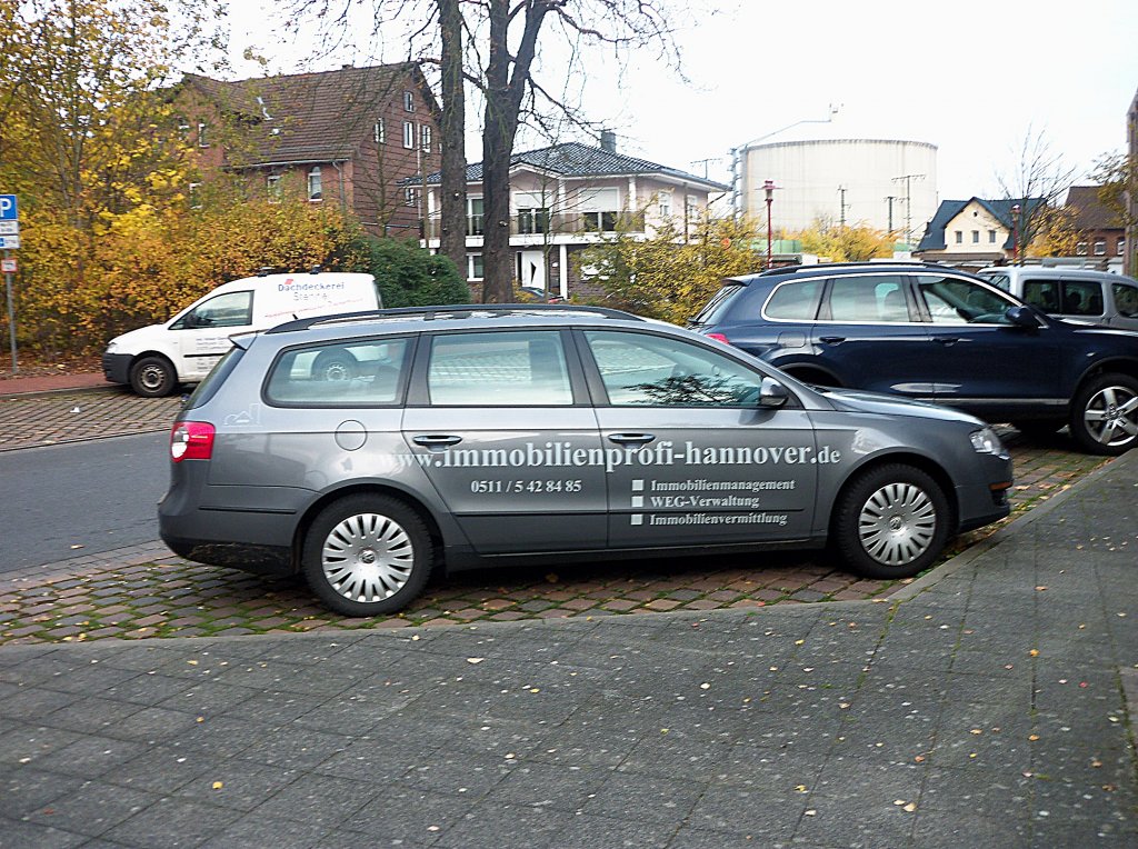 VW Passat Combi in Lehrte, am 02.11.10.