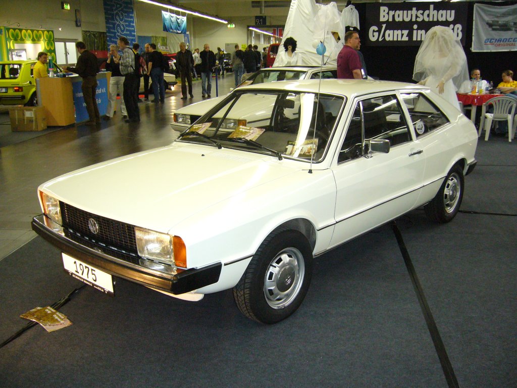 VW Scirocco L der ersten Serie, gebaut von 1974-1977. Technoclassica am 04.04.2009.