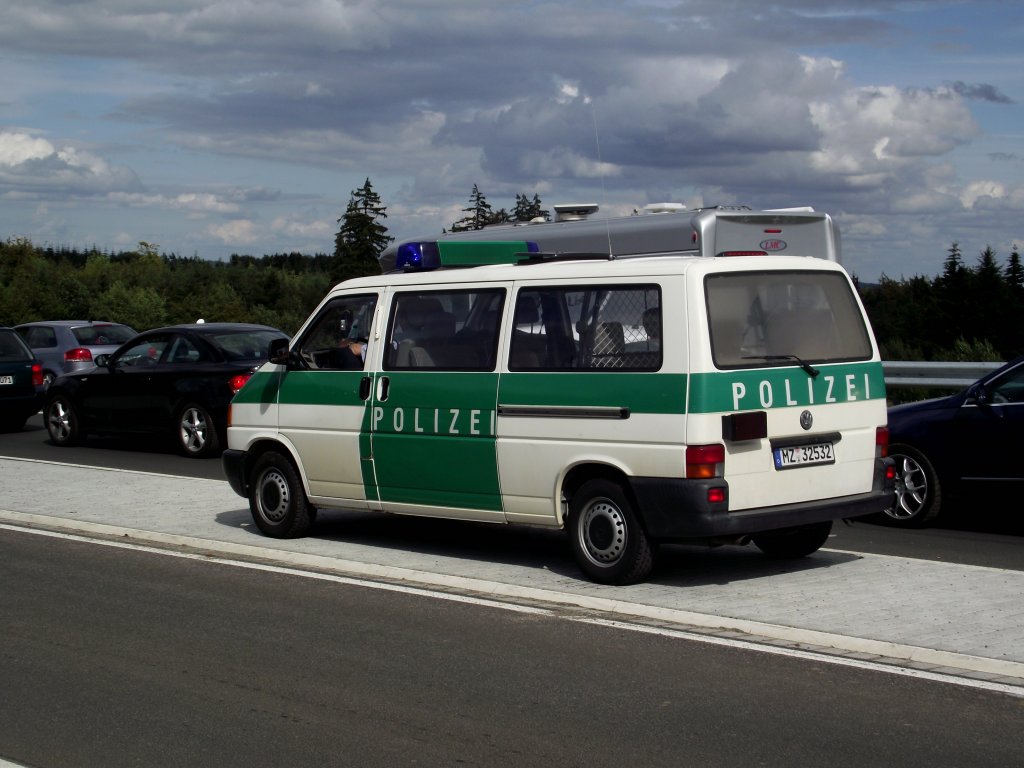 VW T4 der Polizei Nrburg am 07.08.11