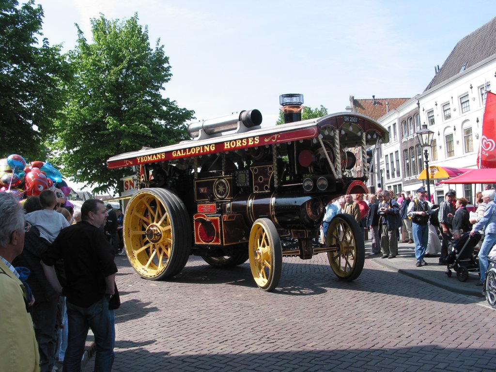 Yeomans Galloping Horses am 15. Mai 2004 bei  Dordt in Stoom  in Dordrecht.
