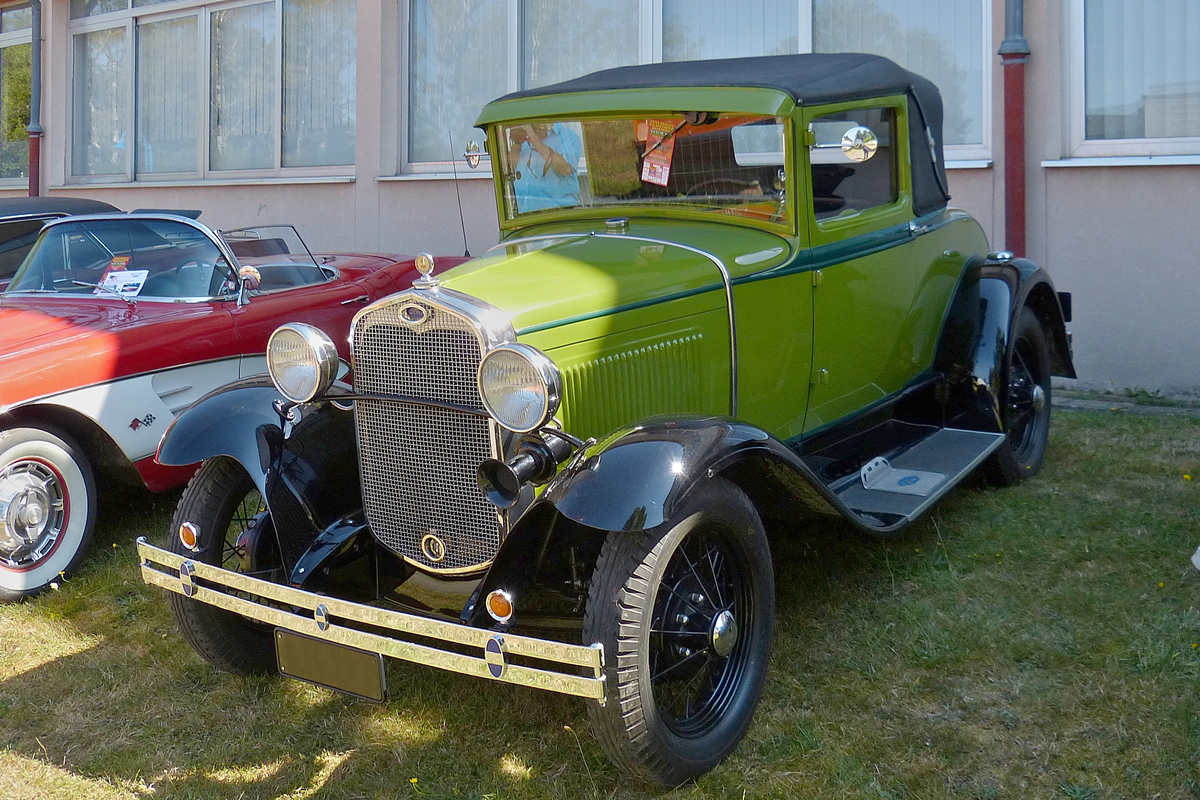 . Dieser Ford A, war bei den Vintage Cars & Bikes in Steinfort zu sehen. 02.08.2015