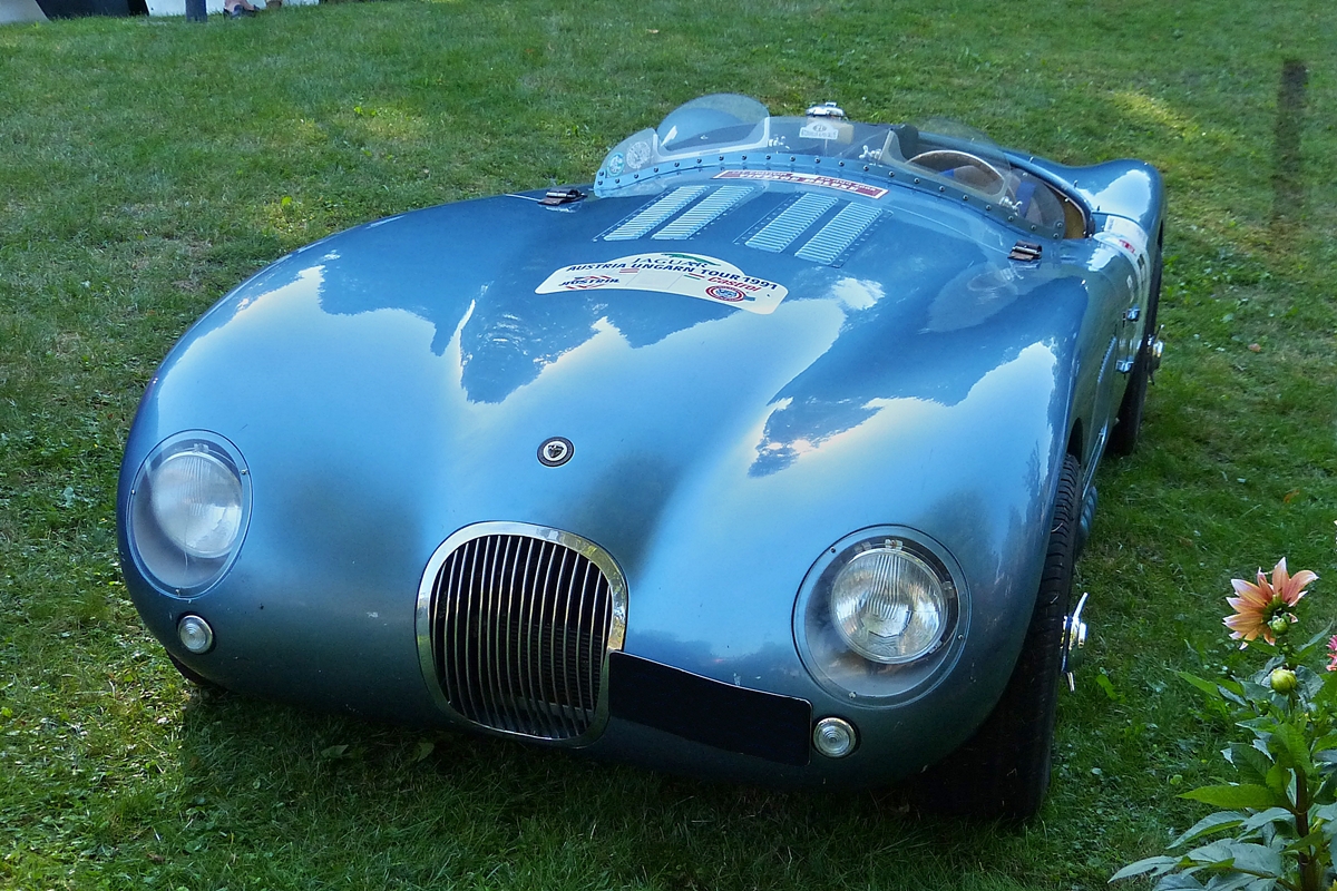 . Jaguar  C Type, Bj 1953, 3400 ccm 280 Ps, 6 Zyl, gesehen am 30.08.2015 in Mondorf.         