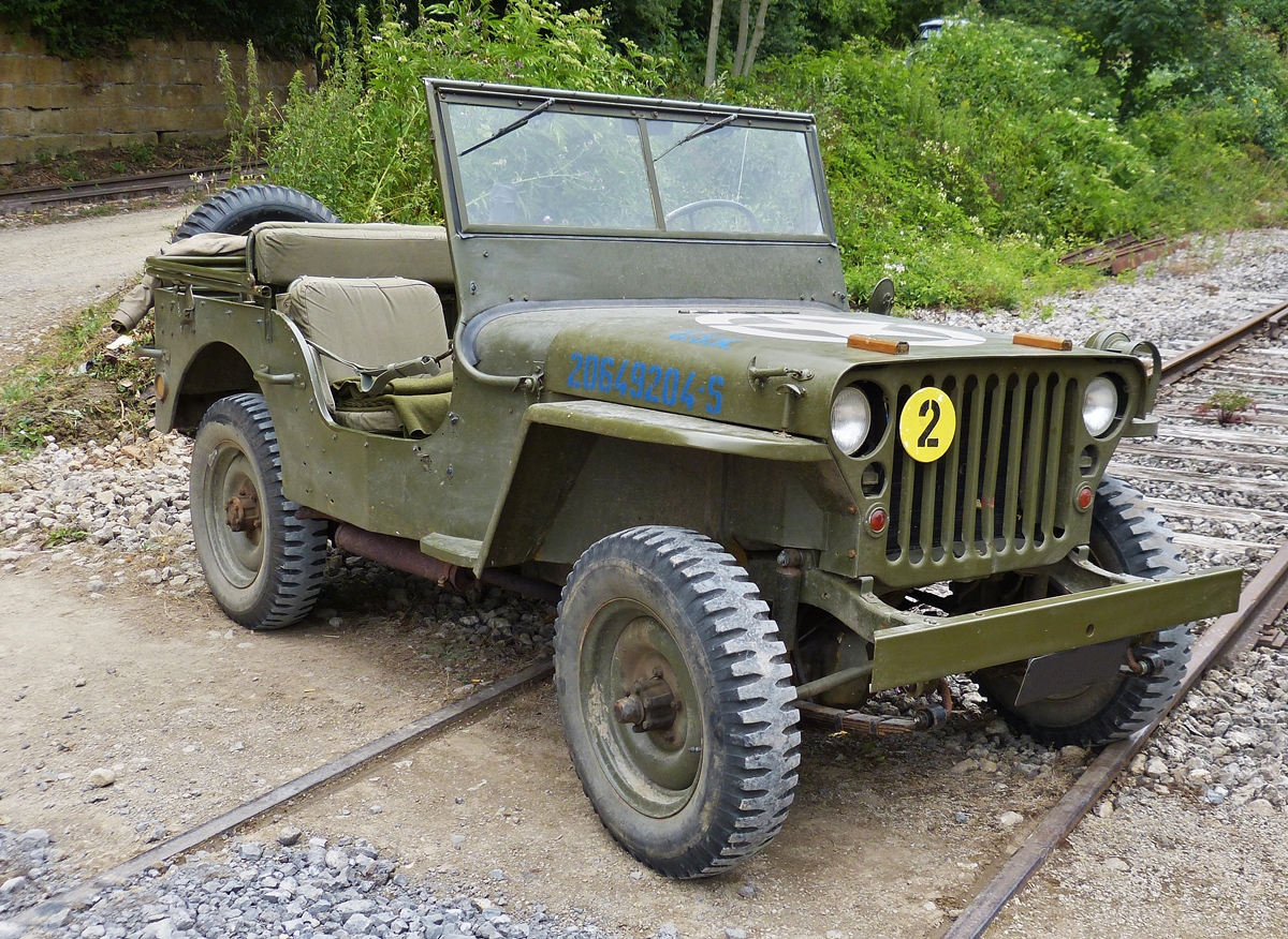 . Willy's Jeep gesehen bei der  Journée de la vieille carosserie  im Fond de Gras. 26.07.2015