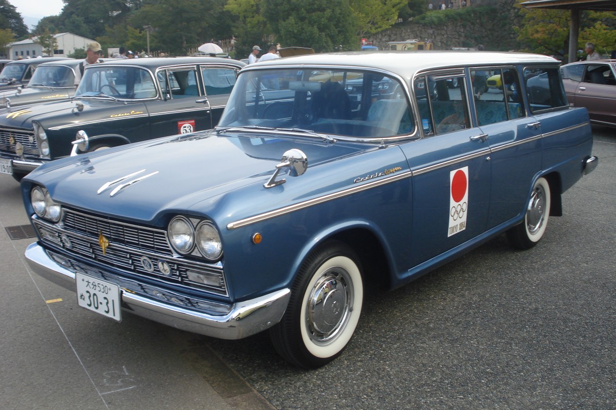 1964 Nissan Cedric Wagon in Kanazawa, Japan (September 2013)