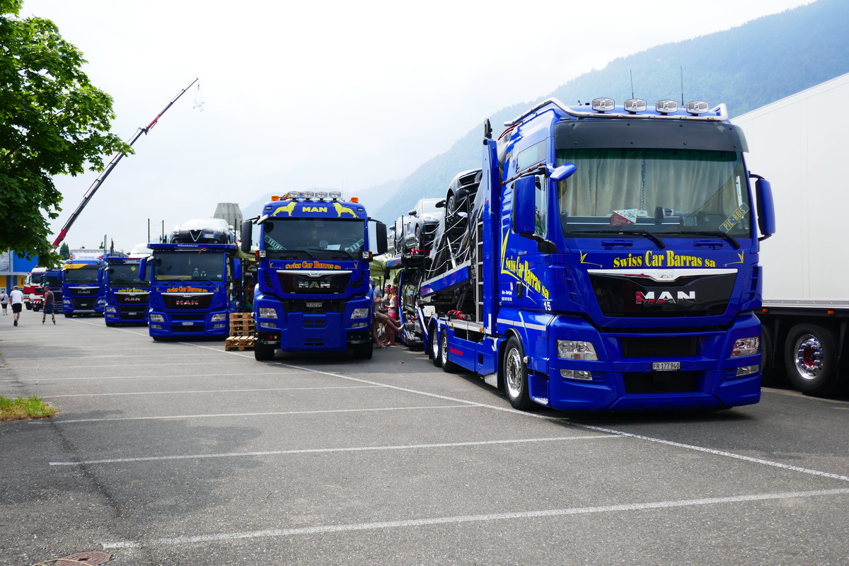 5 MAN von Swiss Car Barras am 24.6.17 am Trucker Festival in Interlaken.