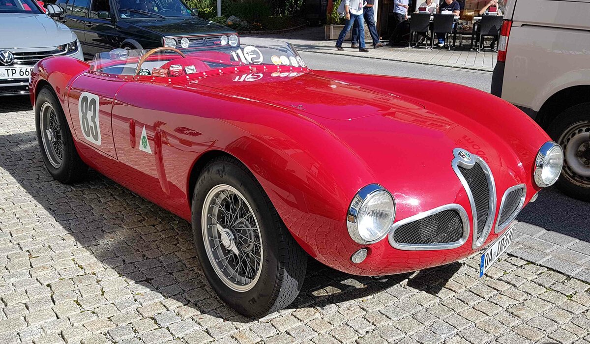 =Alfa Romeo Barchetta, Bj. 1963, 1889 ccm, 120 PS, gesehen bei der Fahrzeugabnahme anl. des Rossfeldrennens  Edelweiss-Bergpreis  2022 im Markt Berchtesgaden.