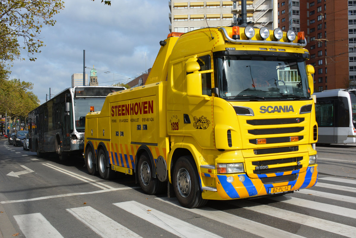 Am 20.10.2018 wurde ein Mercedes Benz Citaro I Facelift (BV-PN-70) aufgrund einer Störung am Fahrzeug abgeschleppt. Aufgenommen wurde ein Scania R 500 / Rotterdam Leuvehaven.