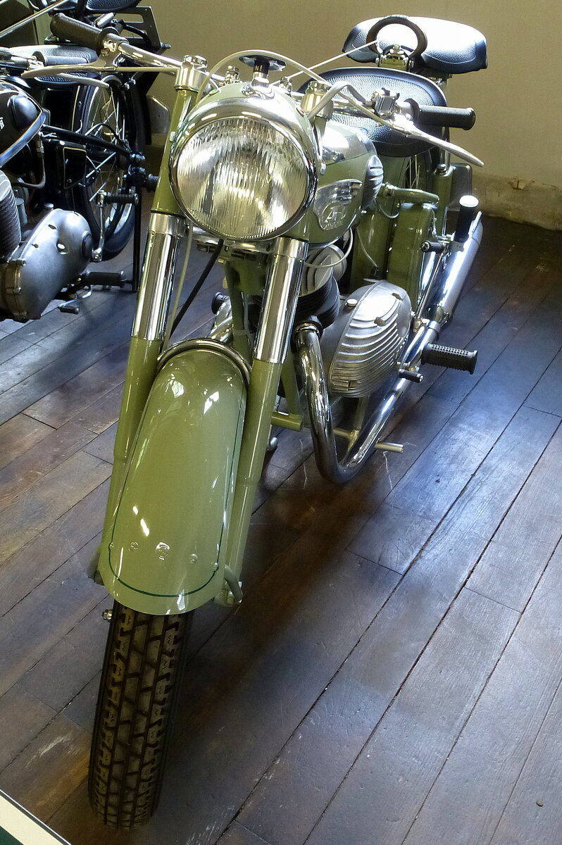 Ardie B251, Oldtimer-Motorrad aus Nürnberg von 1952, 246ccm, 10PS, Vmax.96Km/h, Auto&Uhrenwelt Schramberg, Aug.2014 