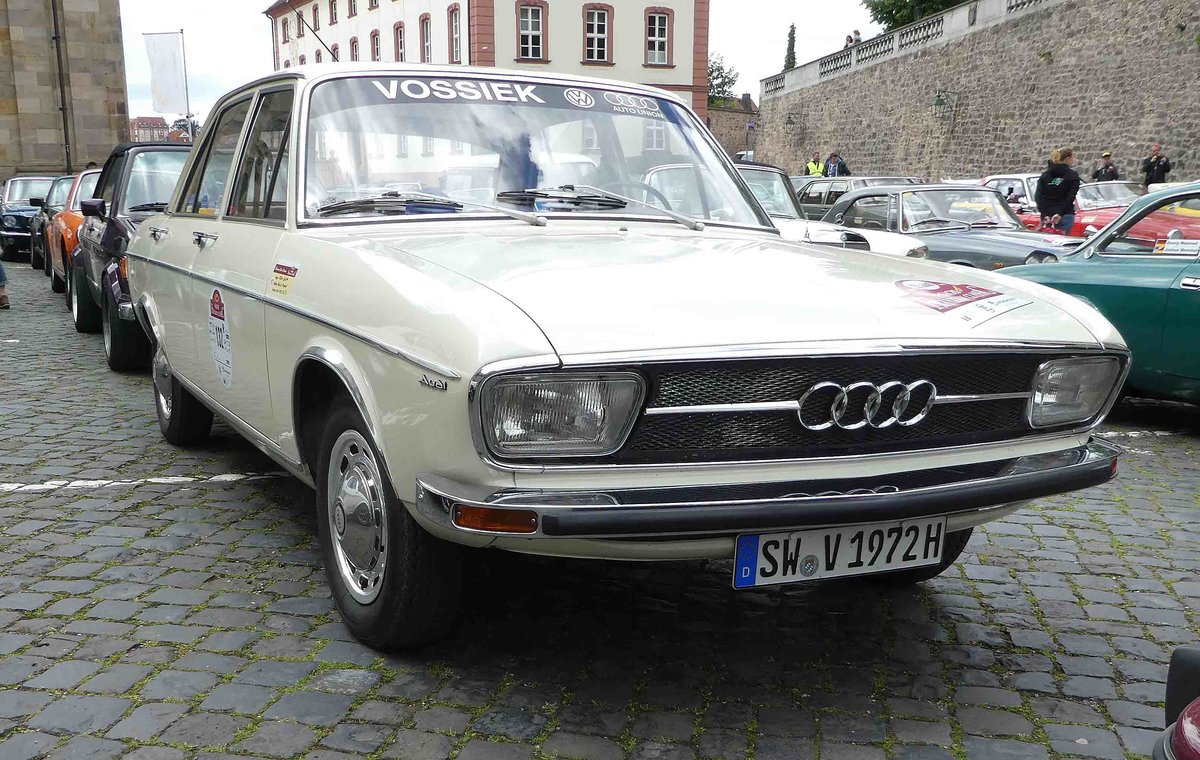 =Audi 100 LS, gesehen in Fulda anl. der SACHS-FRANKEN-CLASSIC im Juni 2019
