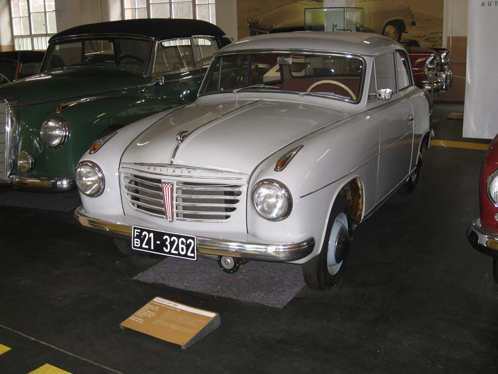 Automuseum Schramberg am 12.3.2016: Goliath GP 700