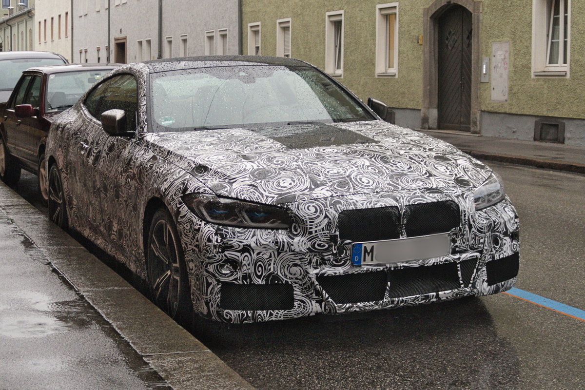 BMW Coupé, gesehen am 25.9.2020 in Innsbruck. 
