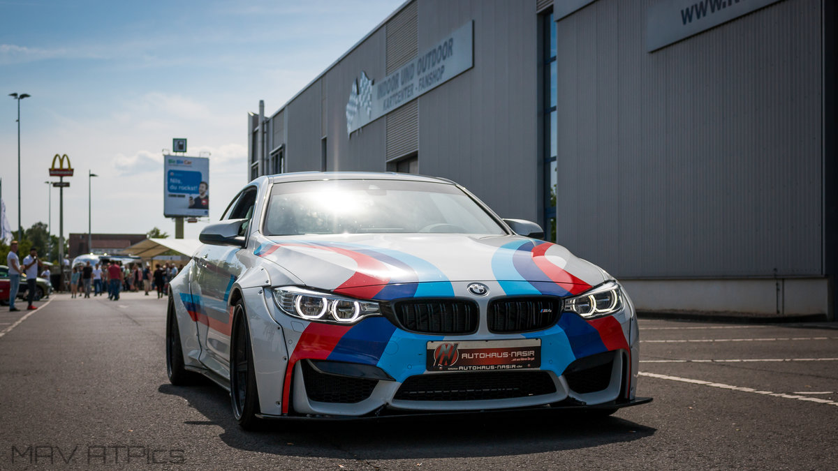 BMW M4 Liberty Walk beim GRIP Cars & Coffee in Bispingen. (22.05.2016)
