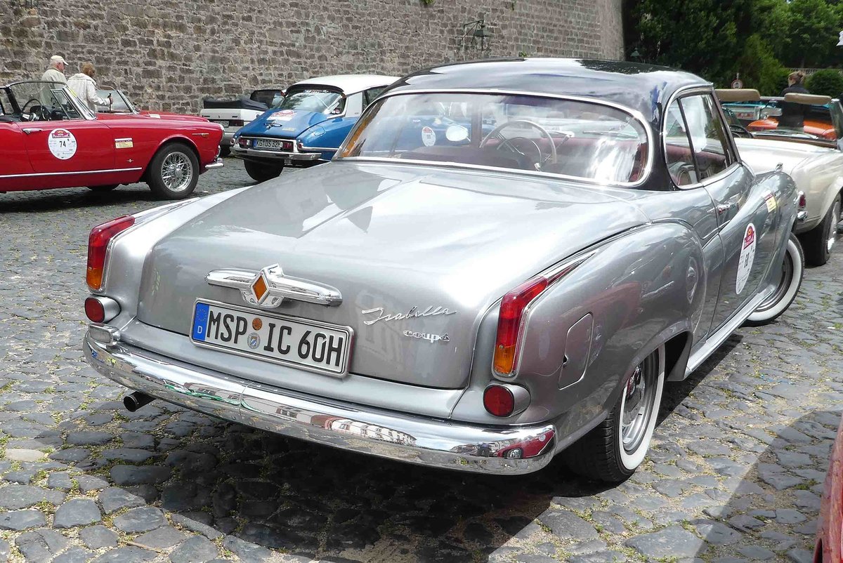 =Borgward Isabella Coupe 1.5 TS, Bj. 1960, 75 PS, pausiert in Fulda anl. der SACHS-FRANKEN-CLASSIC im Juni 2019