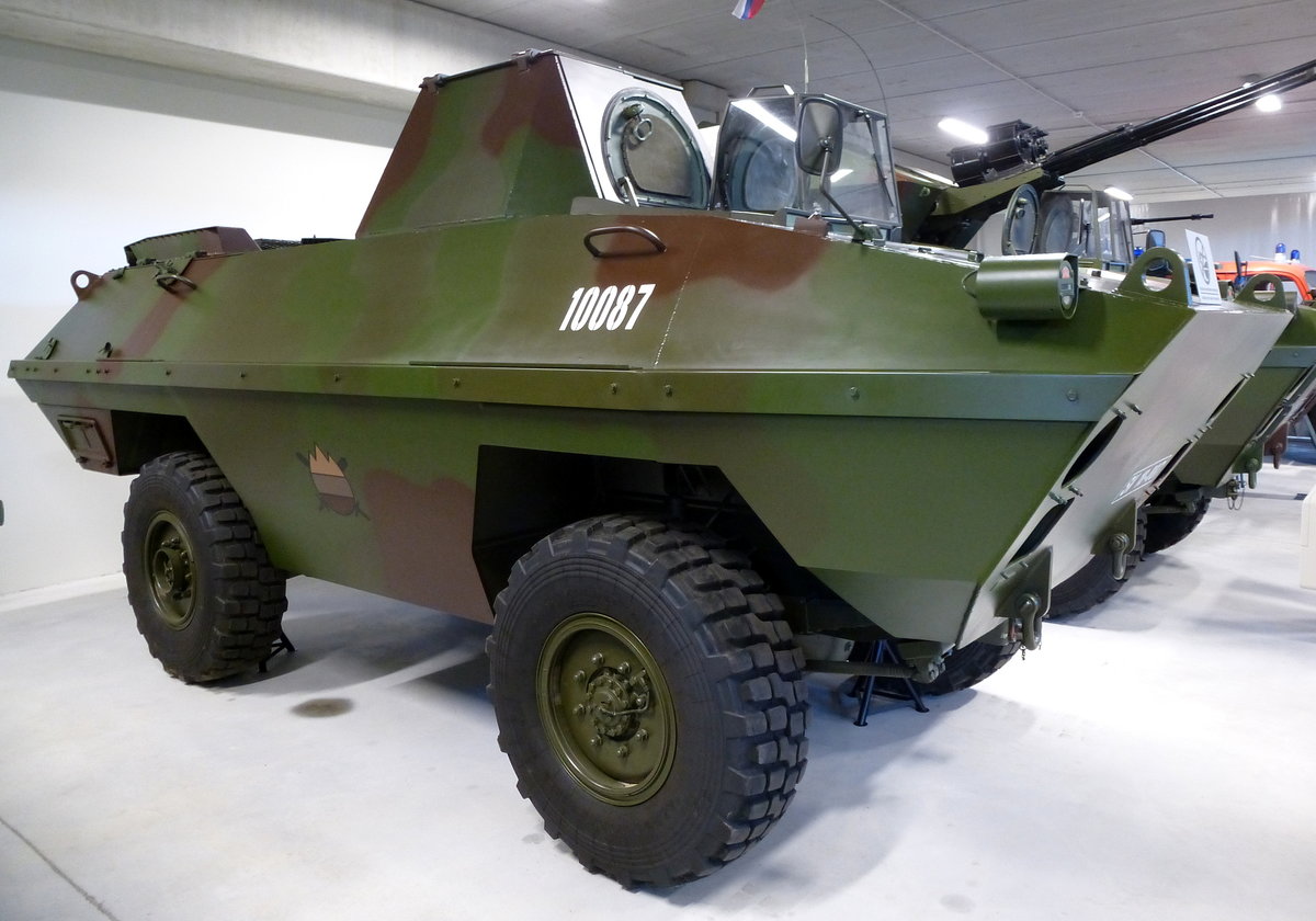 BOV, Transportpanzer, eine Variante der Jugoslawischen Volksarmee, Militrmuseum Pivka, Juni 2016