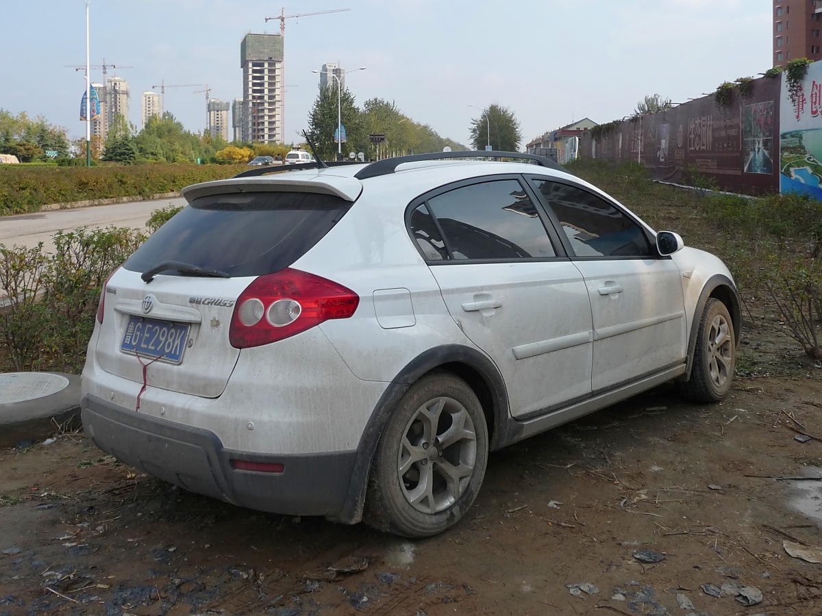 Brilliance FRV Cross in Shouguang, 6.11.11
