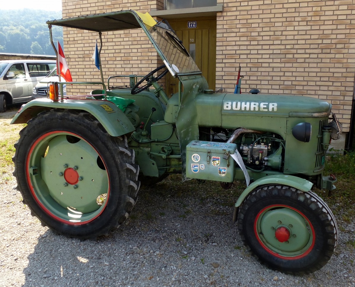 Bhrer UNM4.40, Ackerschlepper aus der Schweiz, Baujahr 1961, 4-Zyl.Diesel mit 1760ccm und 30PS, Juli 2015