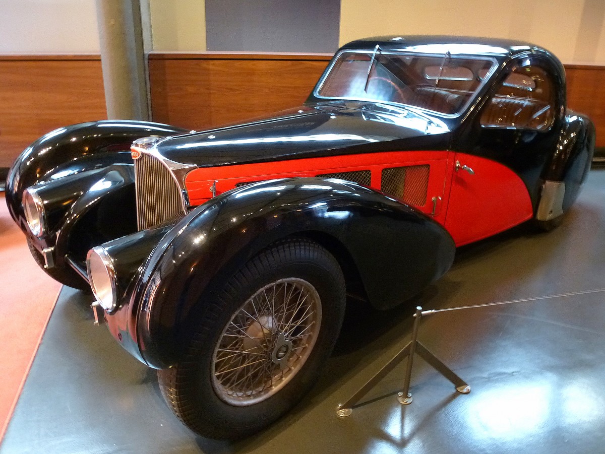 Bugatti Typ 57S, Bauzeit 1937-38, Automobilmuseum Mlhausen, Nov.2013