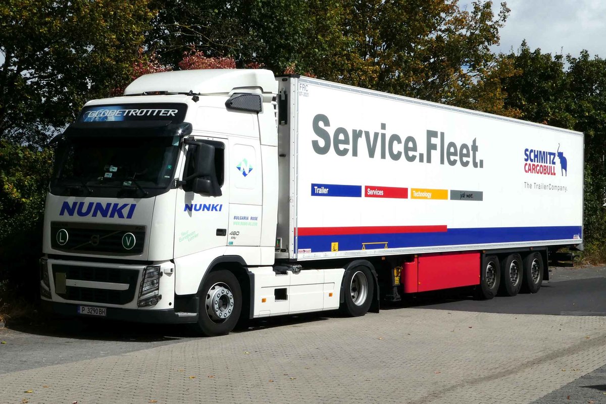 =bulgarischer Volvo rastet in Fulda - Nord im September 2016