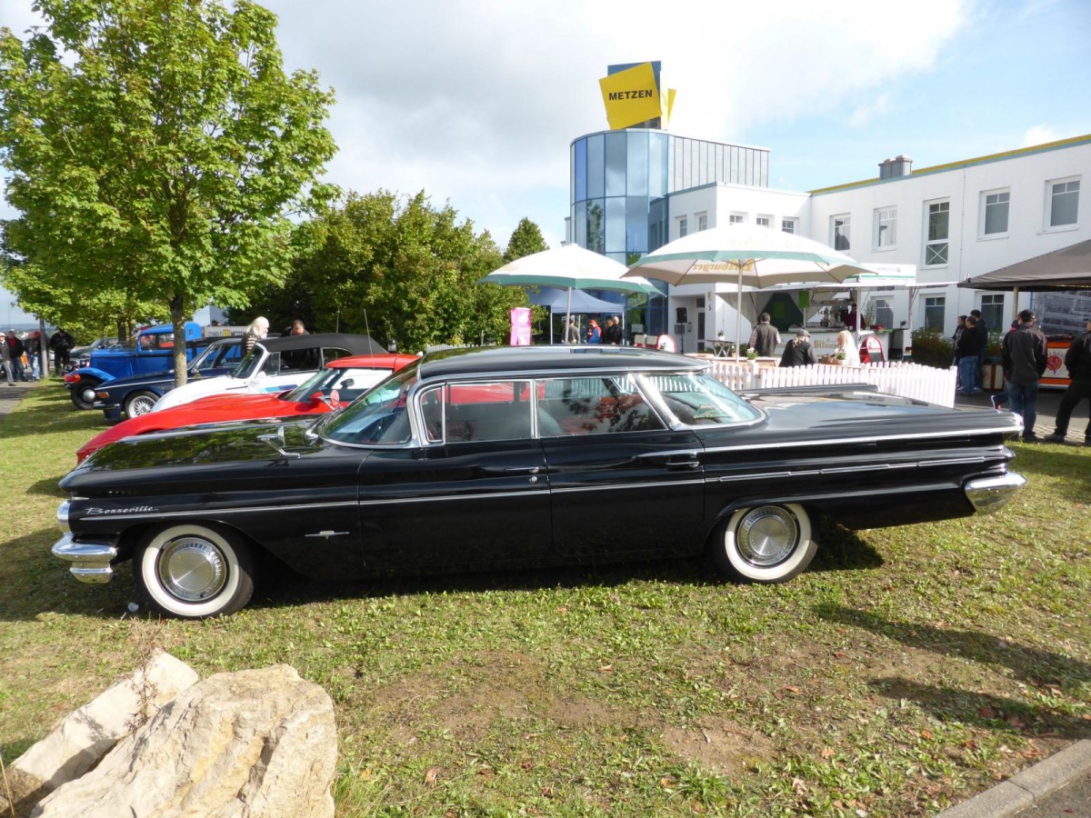 Cadillac Bonneville bei den Bitburg Classic am 06.09.2015