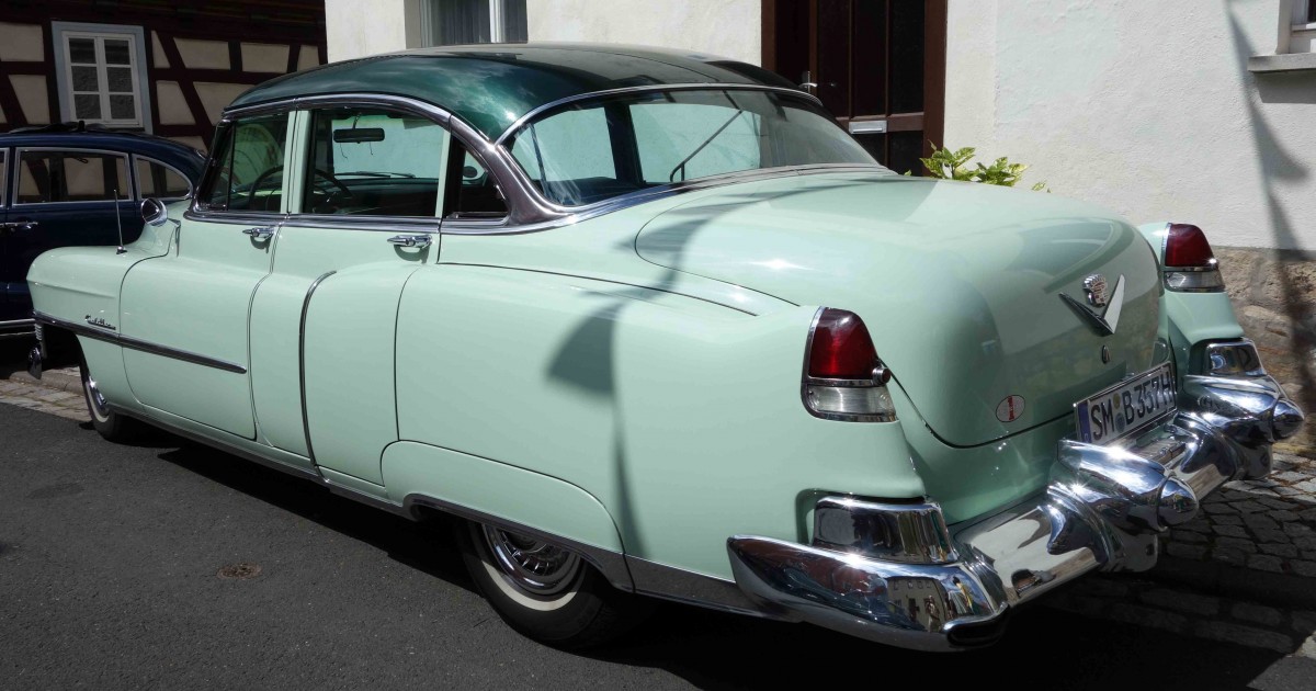 Cadillac Series 62 Sedan, Jg. 1953, steht bei den Fladungen Classics 2014
