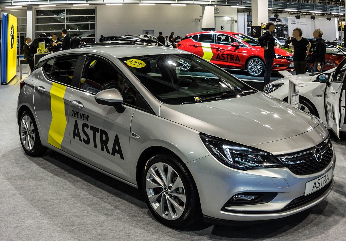Der neue Opel Astra K, fotografiert auf dem Auto Zürich 2015.