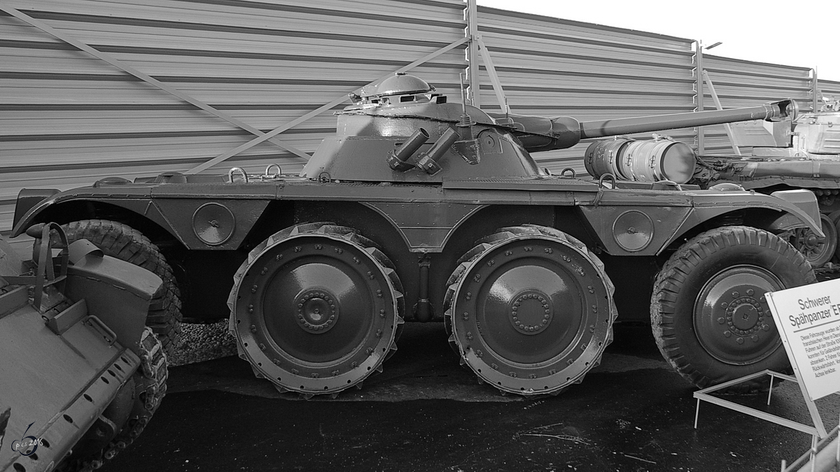 Der schwere Spähpanzer EBR-75 im Auto- und Technikmuseum Sinsheim. (Januar 2007)
