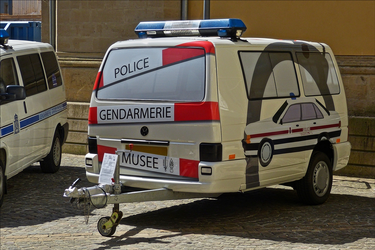 Dieser schne Anhnger der luxemburgischen Polizei, zum transportieren Ihres Museumsmaterials,  war beim „Tag der Polizei in Mersch“ auch zu sehen. 30.06.2019