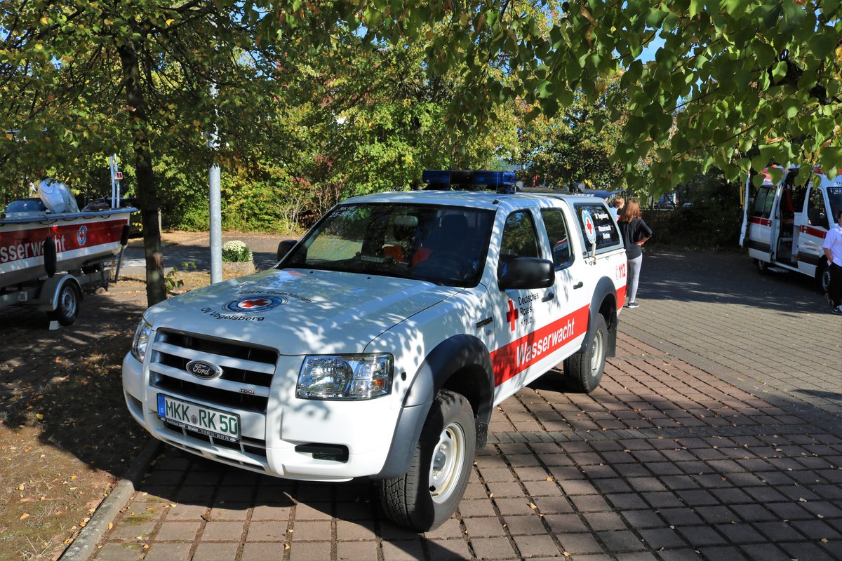 DRK Wasserwacht Ford Ranger am 16.09.18 beim Tag der offenen Tür in Gelnhausen
