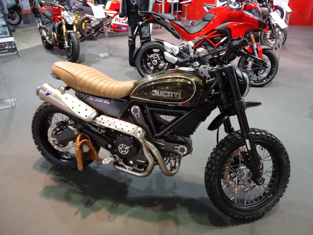 Ducati auf der International Motor Show in Luxembourg, 22.11.2015