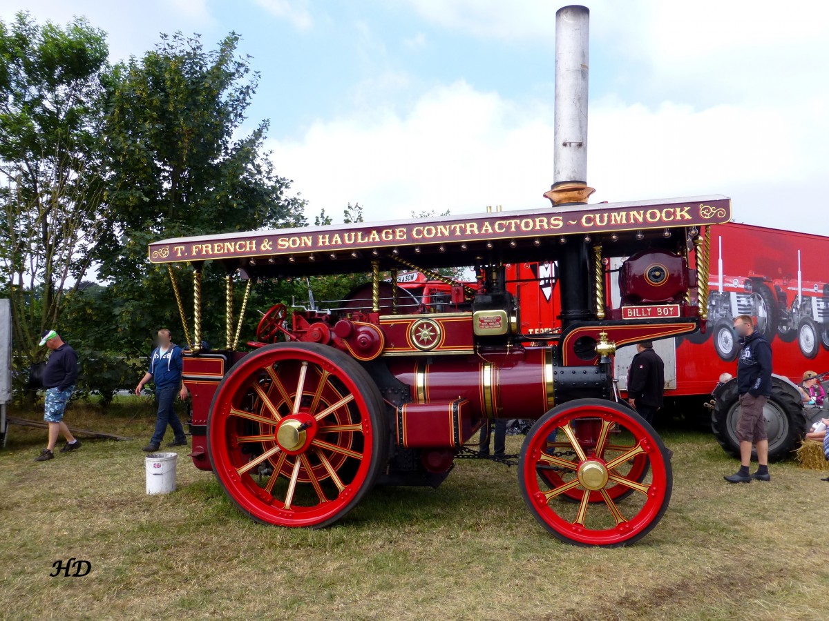 Eine Maschine des Maschinenherstellers Aveling & Porter Ltd. aus Rochester in England. Typ AD Nr. 14070.
Gesehen bei den  Historischen Feldtagen in Nordhorn 2013.