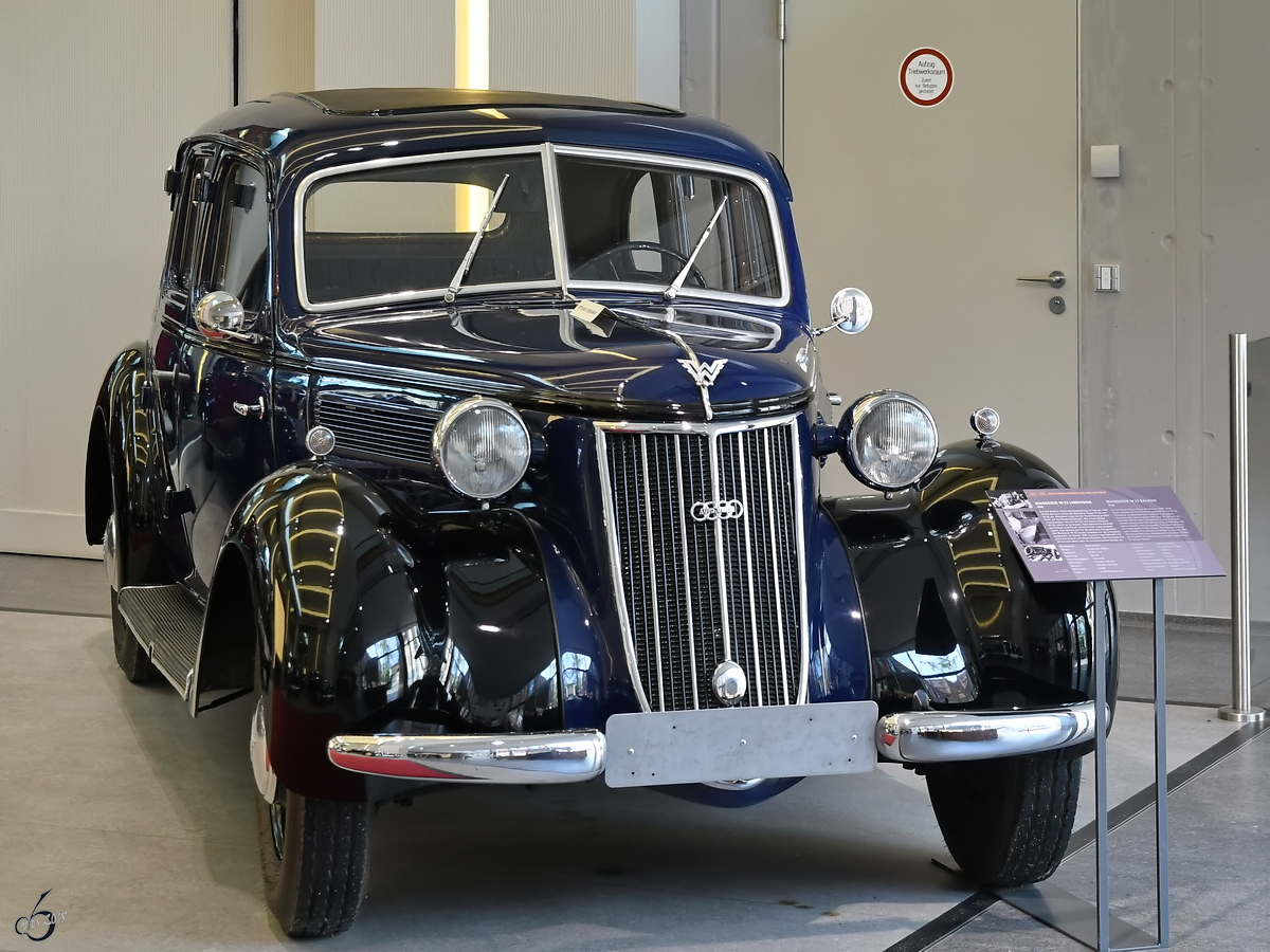 Eine Wanderer W23 Limousine stand im Automobilmuseum August Horch. (Zwickau, August 2018)