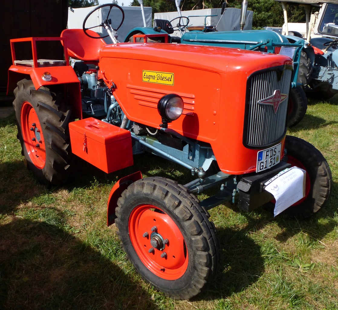 Eugra-Diesel, Typ 58/140, Baujahr 1958, 4-Zyl.Diesel mit 1800ccm und 34PS, Traktorentreffen Deilingen/Schwbische Alb, Juli 2015