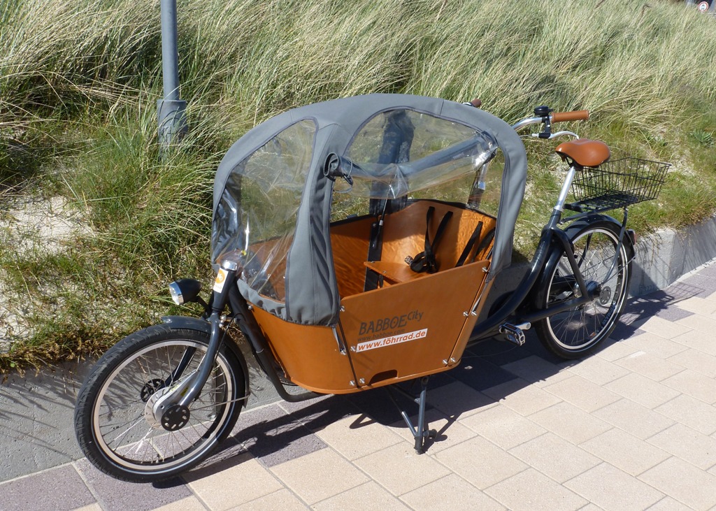 Fahrrad Lastenrad Kindertransportrad aus den NL  Typ BABBOE - City auf Föhr 20,05,2015