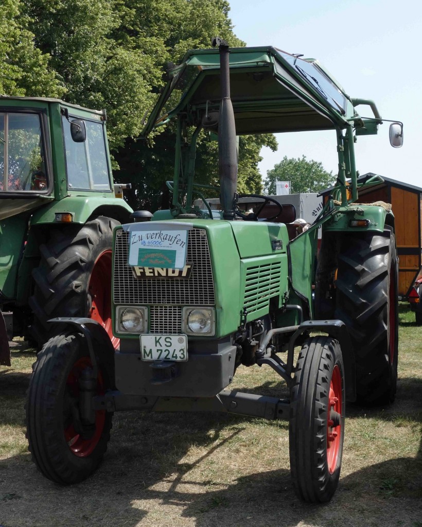 Fendt Farmer 3S sucht einen neuen Besitzer in Gudensberg im Juli 2015