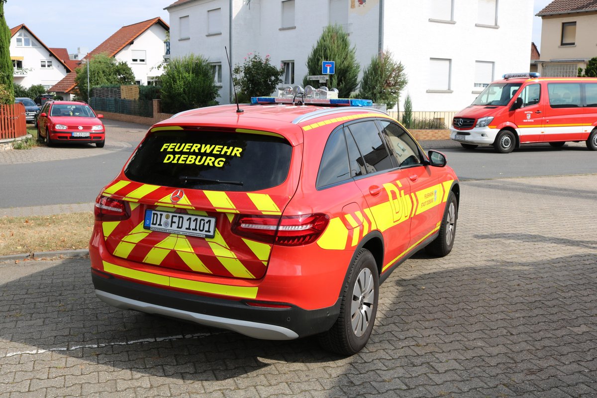 Feuerwehr Dieburg Mercedes Benz GLC KdoW am 01.09.19 beim Tag der offenen Tür