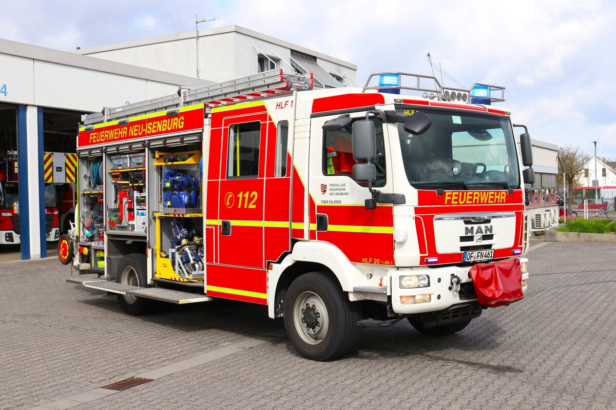 Feuerwehr Neu-Isenburg MAN TGM HLF1 (Florian Isenburg 1/46-1) am 23.03.24 bei einen Fototermin. Danke für das tolle Shooting