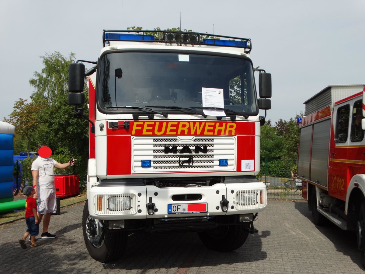 Feuerwehr Neu Isenburg MAN TLF 24/50 (Florian Isenburg 1/24) am 03.09.16 beim Tag der Offenen Tür