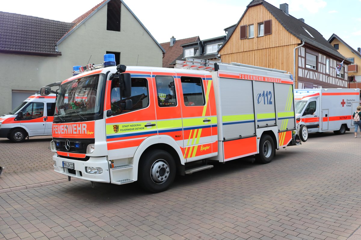 Feuerwehr Nidderau Ostheim Mercedes Benz Atego LF10 am 20.06.19 bei einer Großübung in Bruchköbel 