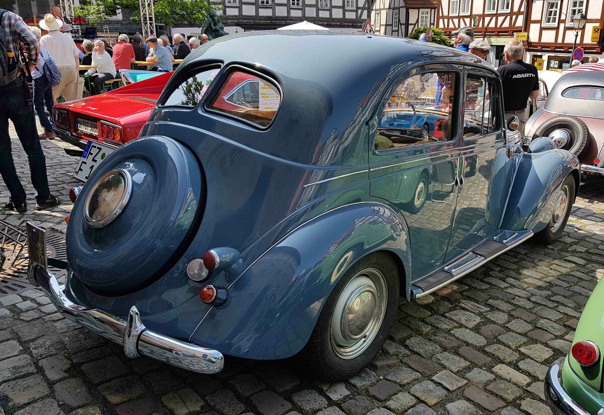 =Fiat 1500 D  Berlina , Bj. 1949, 1493 ccm, 47 PS, gesehen bei der Oldtimerveranstaltung in Spangenberg im Mai 2023