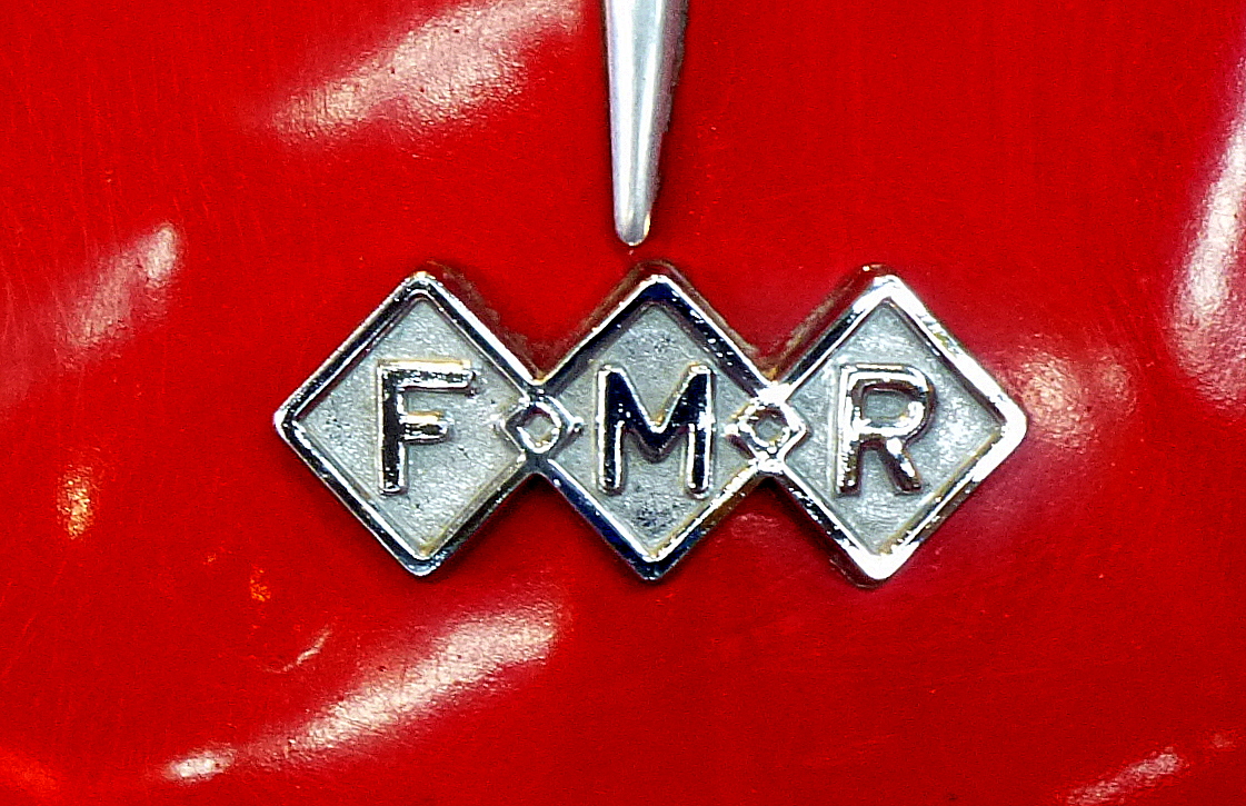 FMR, steht fr Fahrzeug-und Maschinenbau Regensburg, der Schriftzug steht am Bug des Messerschmitt Kabinenrollers, 1964 endete die Produktion, Mrz 2014
