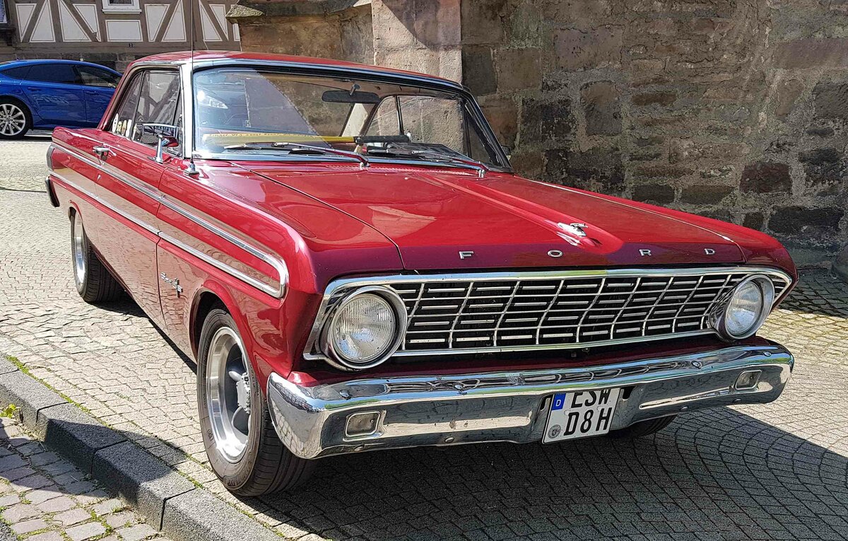 =Ford Falcon 2door Hardtop Coupe, Bj. 1964, V 8, 5000 ccm, 220 PS, gesehen bei der Oldtimerveranstaltung in Spangenberg im Mai 2023