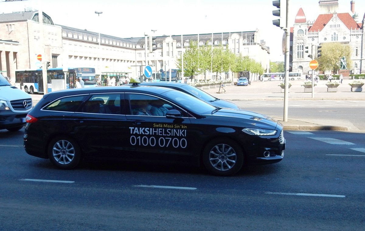 Ford Mondeo Turnier als Taxi am 17.05.18 in Helsinki