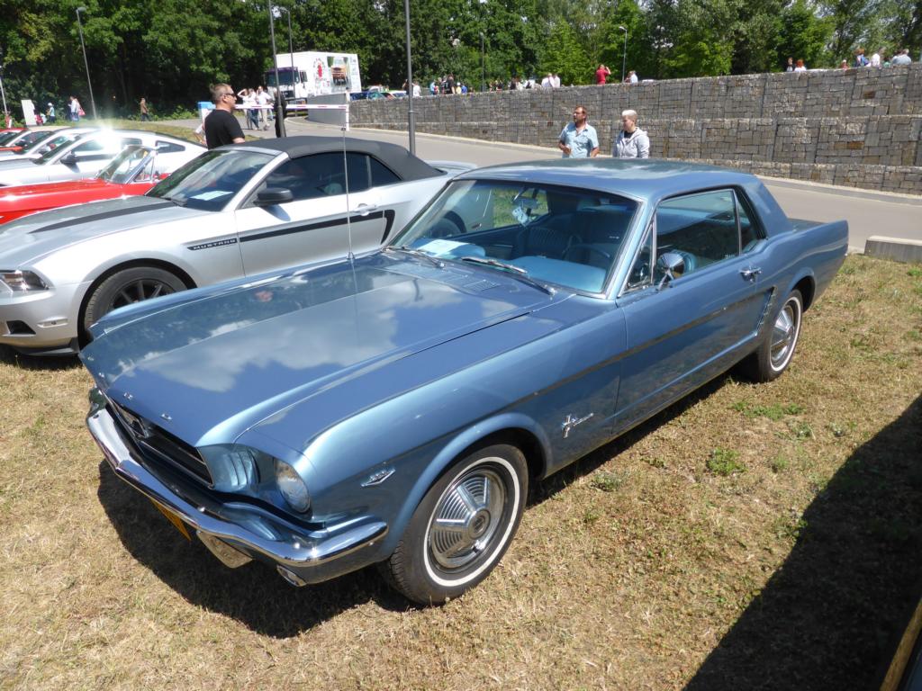 Ford Mustang (Baujahr 1965) beim Mustang-Treffen (50 Jahre Mustang) in Mondorf (Lux.) am 15.06.2014