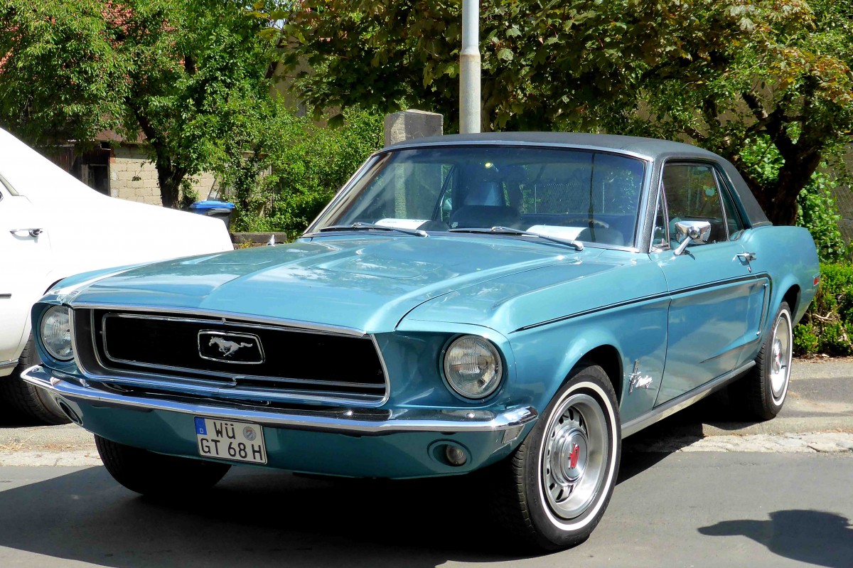 Ford Mustang steht in Fladungen anl. der Classics 2014