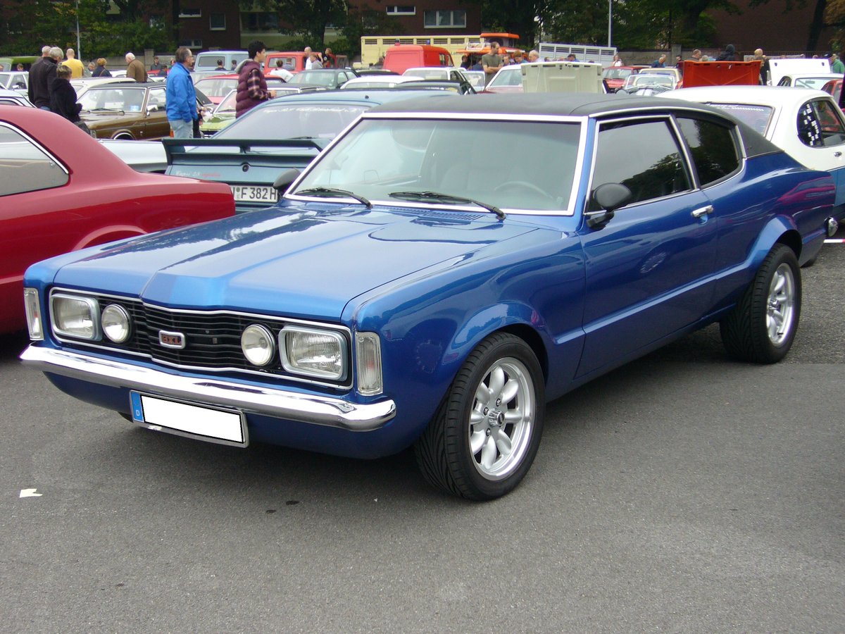 Ford Taunus TC Coupe. 1970 - 1975. Hier wurde ein Coupe in der GXL Ausstattung abgelichtet. Bei der GXL-Version handelt es sich um die luxuriöseste Ausstattungsvariante. Ford-Classic-Event am 18.09.2016 in Krefeld.