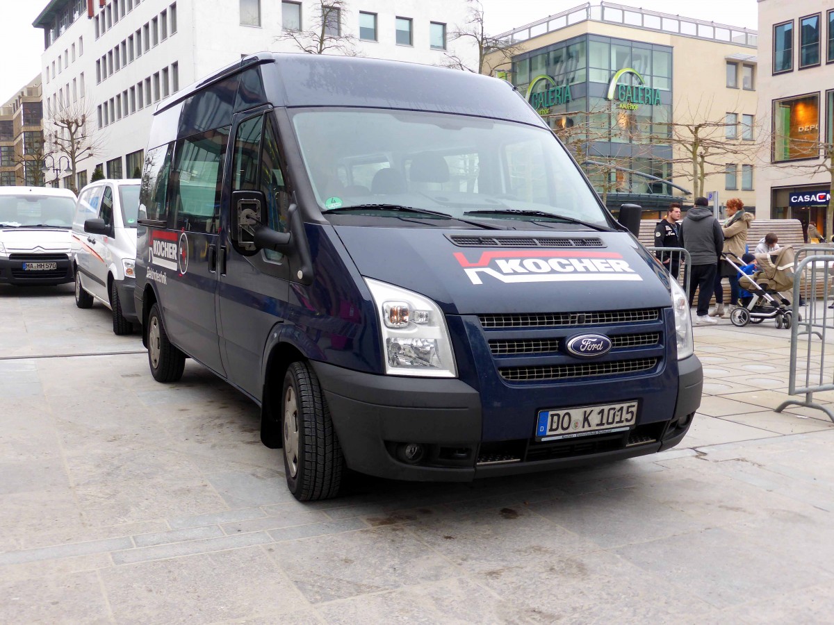 Ford Transit der Firma  KOCHER  steht auf den Uni-Platz in Fulda, Januar 2015
