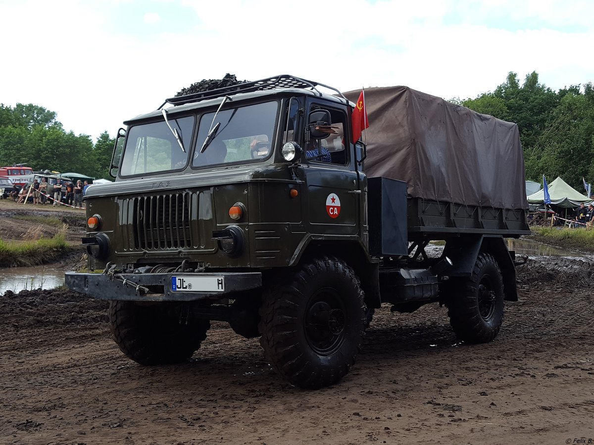 GAZ 66 der ehemaligen  Gruppe der Sowjetischen Streitkräfte in Deutschland  in Pütnitz bei Ribnitz-Damgarten am 08.07.2017