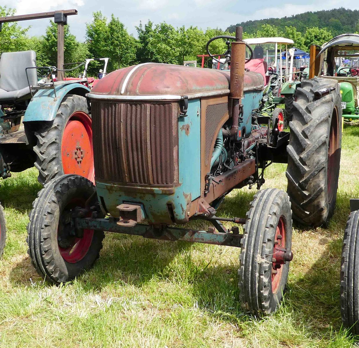 =Hanomag, ausgestellt bei den Schlepperfreunden Auenberg im Mai 2018