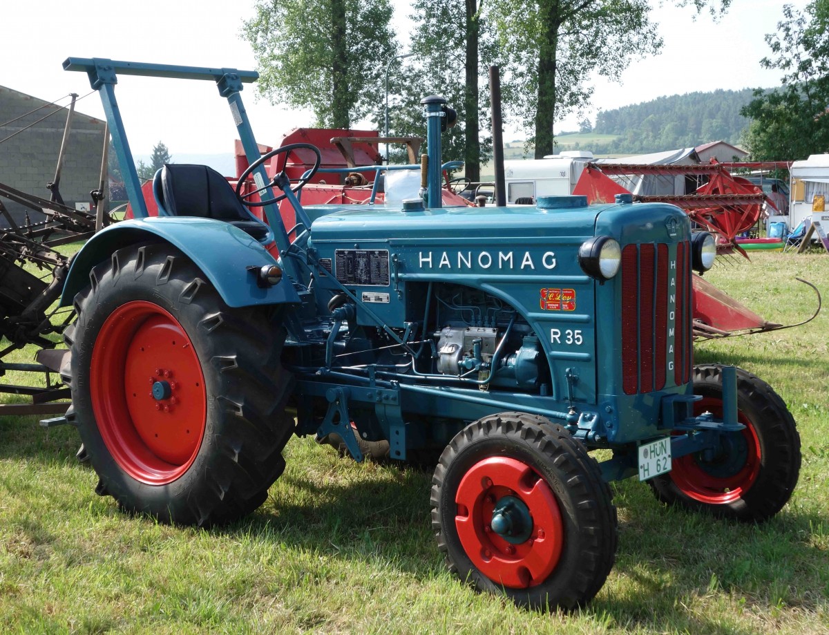 Hanomag R 35, ausgestellt beim Oldtimertreffen in Eiterfeld-Ufhausen im Juli 2015